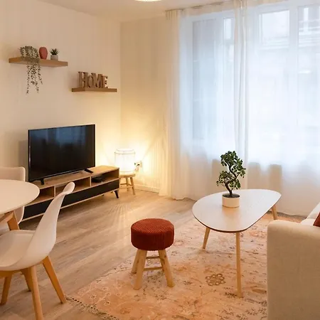 Le Crepuscule ~ Jardin ~ Arrivee Autonome Apartment *